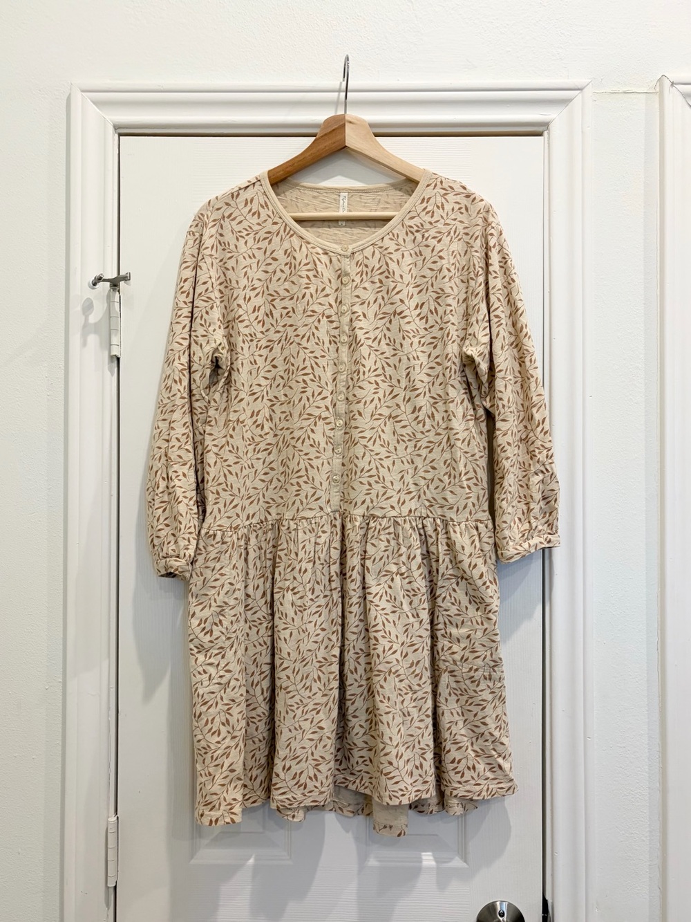 Rylee + Cru Vines Button Up Dress, Wheat, Small